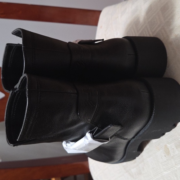 Zodiac Ankle Boots - Picture 4 of 5